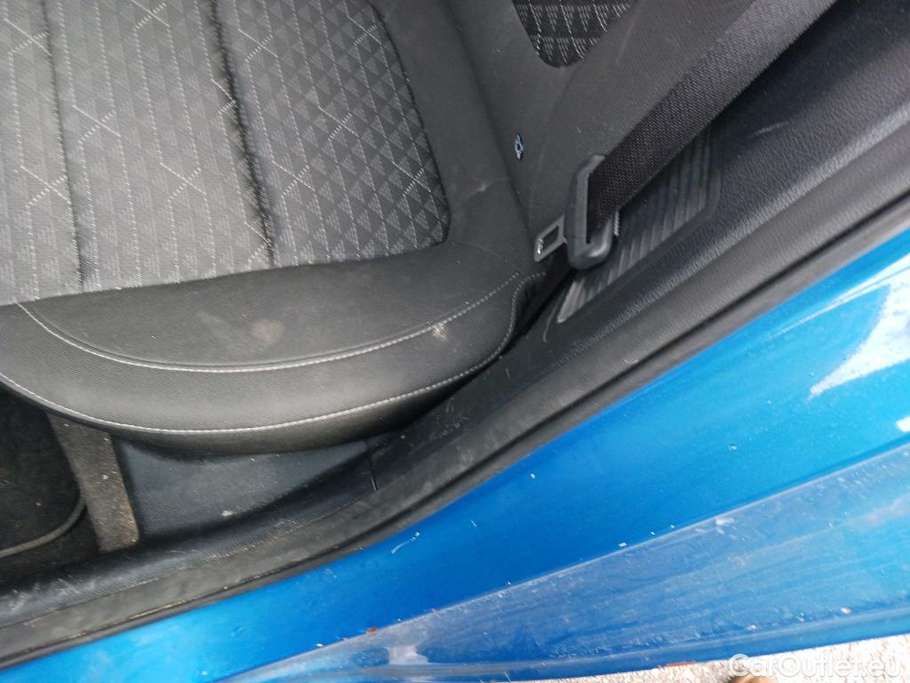  KIA  Rio KIA  / 2020 / 5P / berlina con portón 1.0 T-GDi 74kW (100CV) MHEV iMT Concept #27