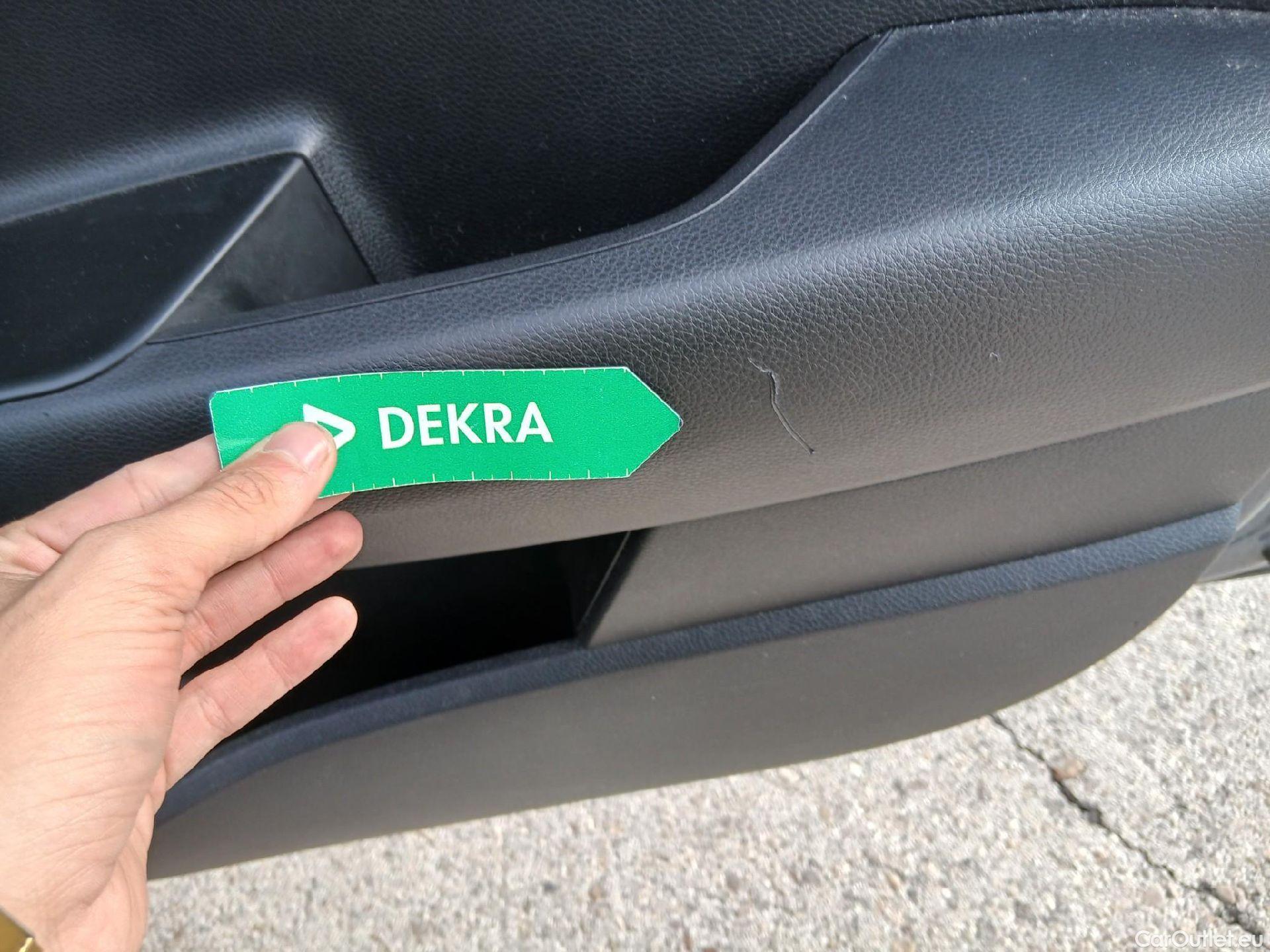  KIA  STONIC KIA  / 2017 / 5P / todoterreno 1.0 T-GDi 74kW (100CV) MHEV iMT Concept #37