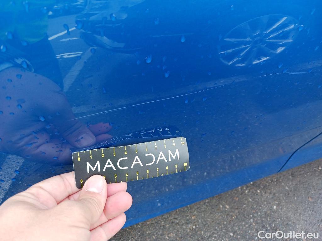  KIA  Rio KIA  / 2020 / 5P / berlina con portón 1.0 T-GDi 74kW (100CV) MHEV iMT Concept #38