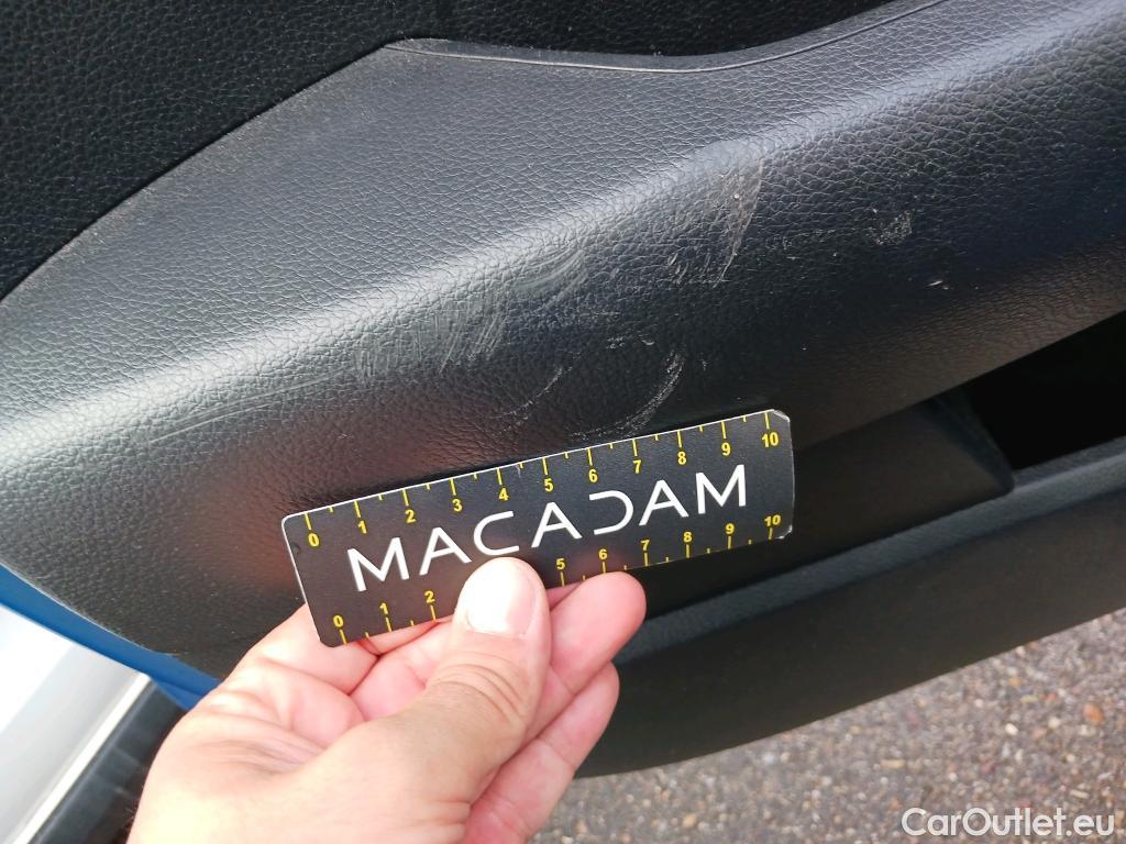  KIA  Rio KIA  / 2020 / 5P / berlina con portón 1.0 T-GDi 74kW (100CV) MHEV iMT Concept #32