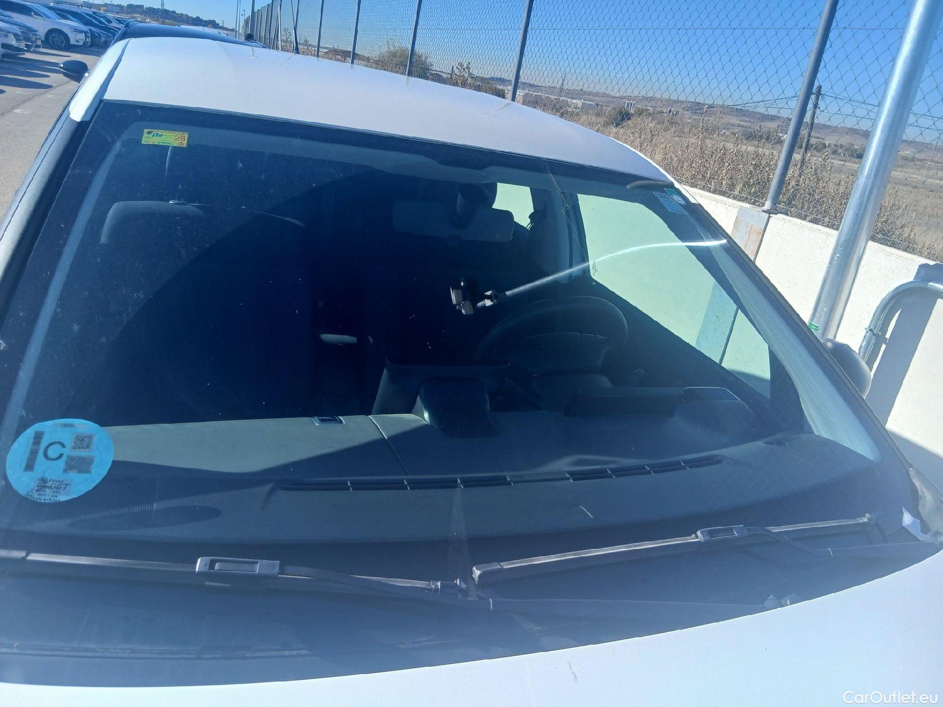  Citroen  C4 Cactus CITROEN  / 2018 / 5P / berlina con portón BlueHDi 73KW (100CV) Live #15