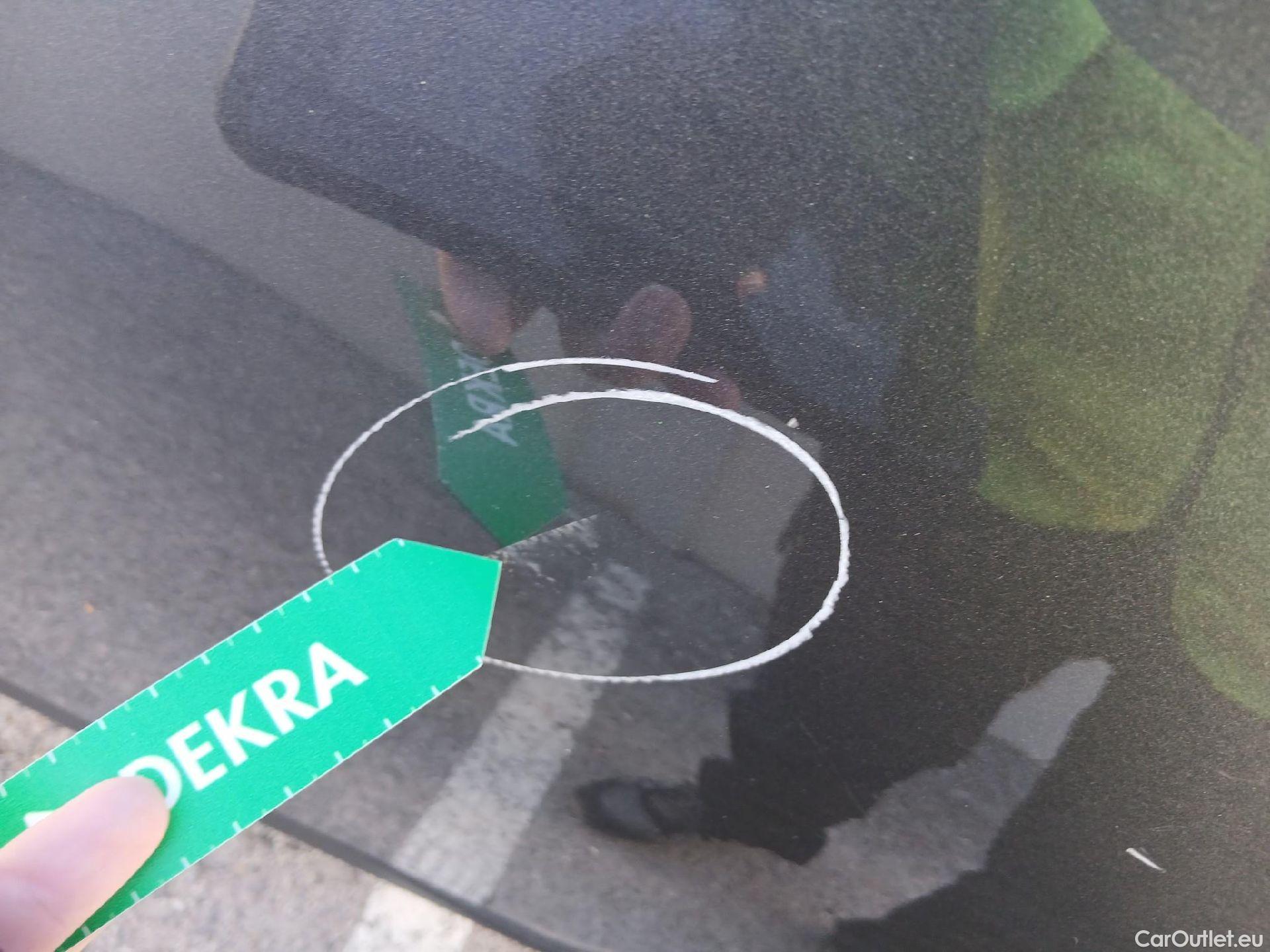  Toyota  RAV4 TOYOTA  / 2018 / 5P / todoterreno 2.5l 220H Advance #17