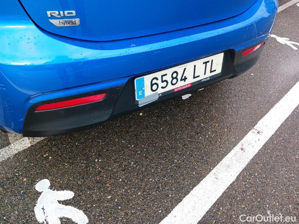  KIA  Rio KIA  / 2020 / 5P / berlina con portón 1.0 T-GDi 74kW (100CV) MHEV iMT Concept #50