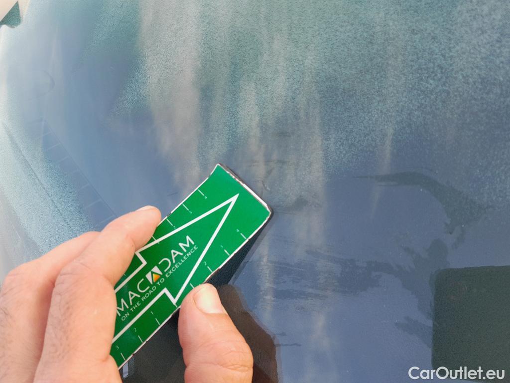  Hyundai  i10 HYUNDAI  / 2020 / 5P / berlina con portón 1.0 Klass #3