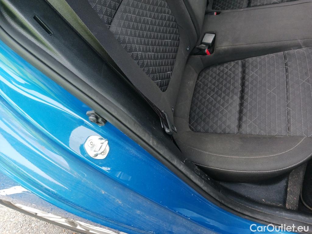  KIA  Rio KIA  / 2020 / 5P / berlina con portón 1.0 T-GDi 74kW (100CV) MHEV iMT Concept #25