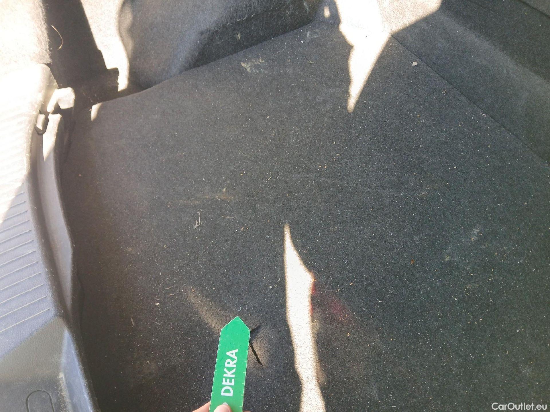  Nissan  Qashqai NISSAN  / 2021 / 5P / todoterreno DIG-T 103kW (140CV) mHEV 4x2 Acenta #3