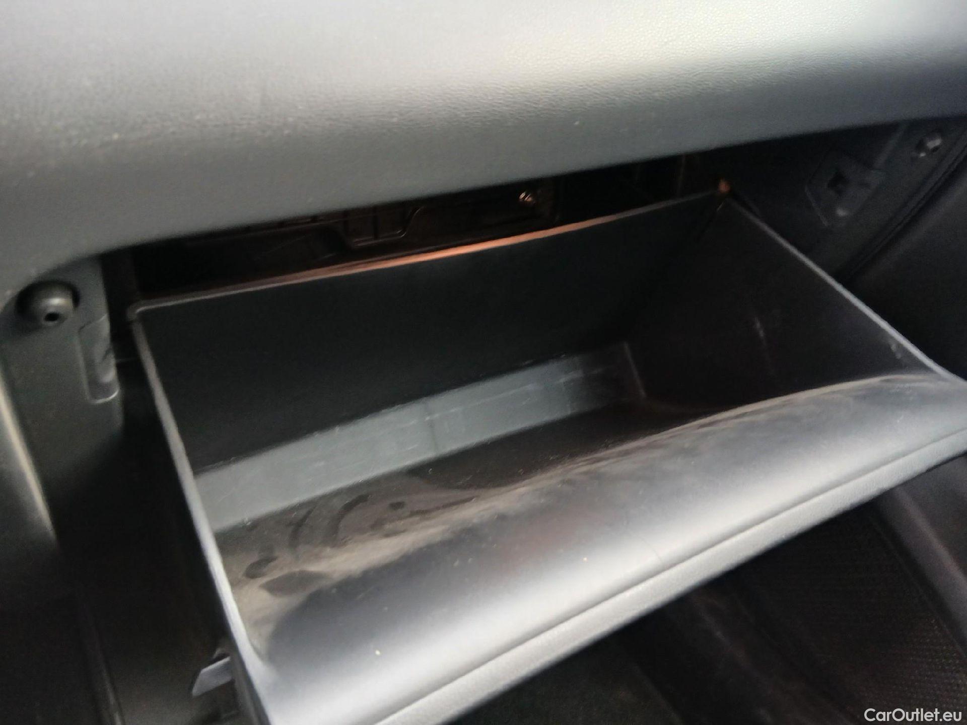  Hyundai  Tucson HYUNDAI  / 2020 / 5P / todoterreno 1.6 CRDI 100kW (136CV) 48V Tecno DCT 2C #2