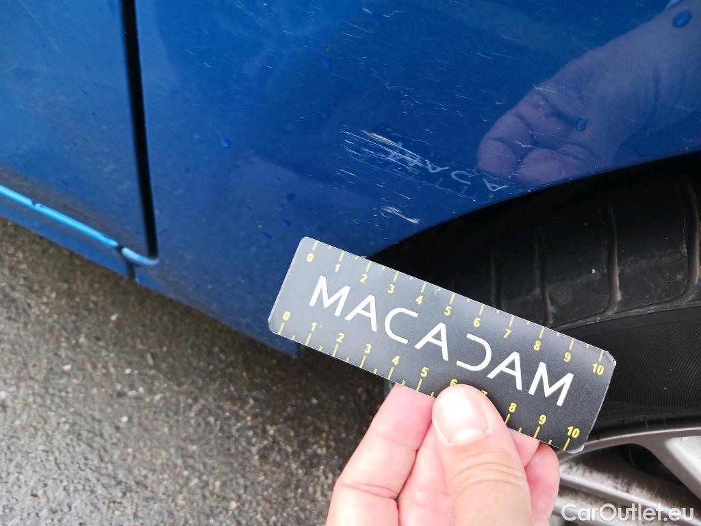  KIA  Rio KIA  / 2020 / 5P / berlina con portón 1.0 T-GDi 74kW (100CV) MHEV iMT Concept #43