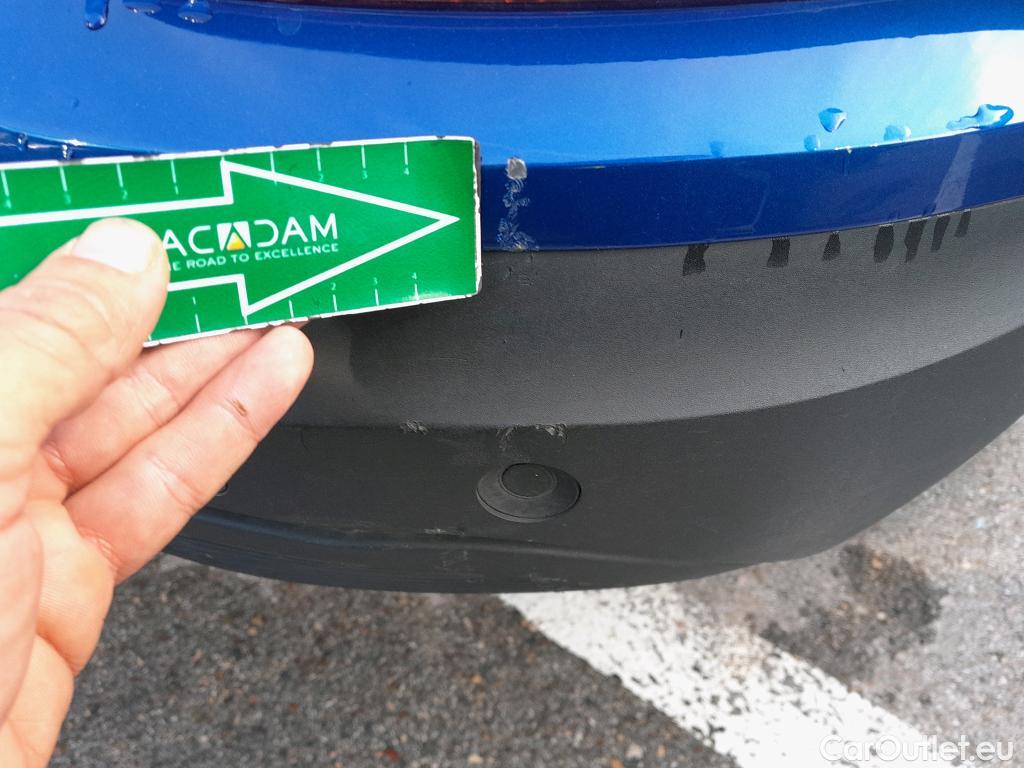  Renault  Kadjar RENAULT  / 2019 / 5P / crossover Intens Blue dCi 85kW (115CV) #22