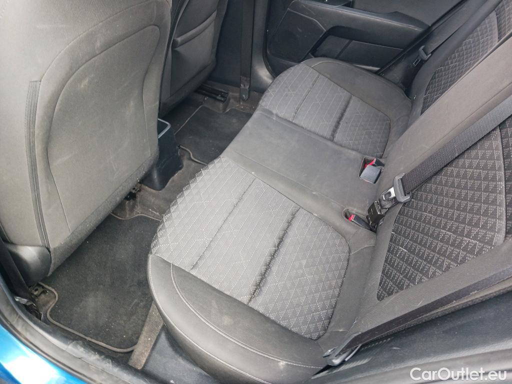  KIA  Rio KIA  / 2020 / 5P / berlina con portón 1.0 T-GDi 74kW (100CV) MHEV iMT Concept #9