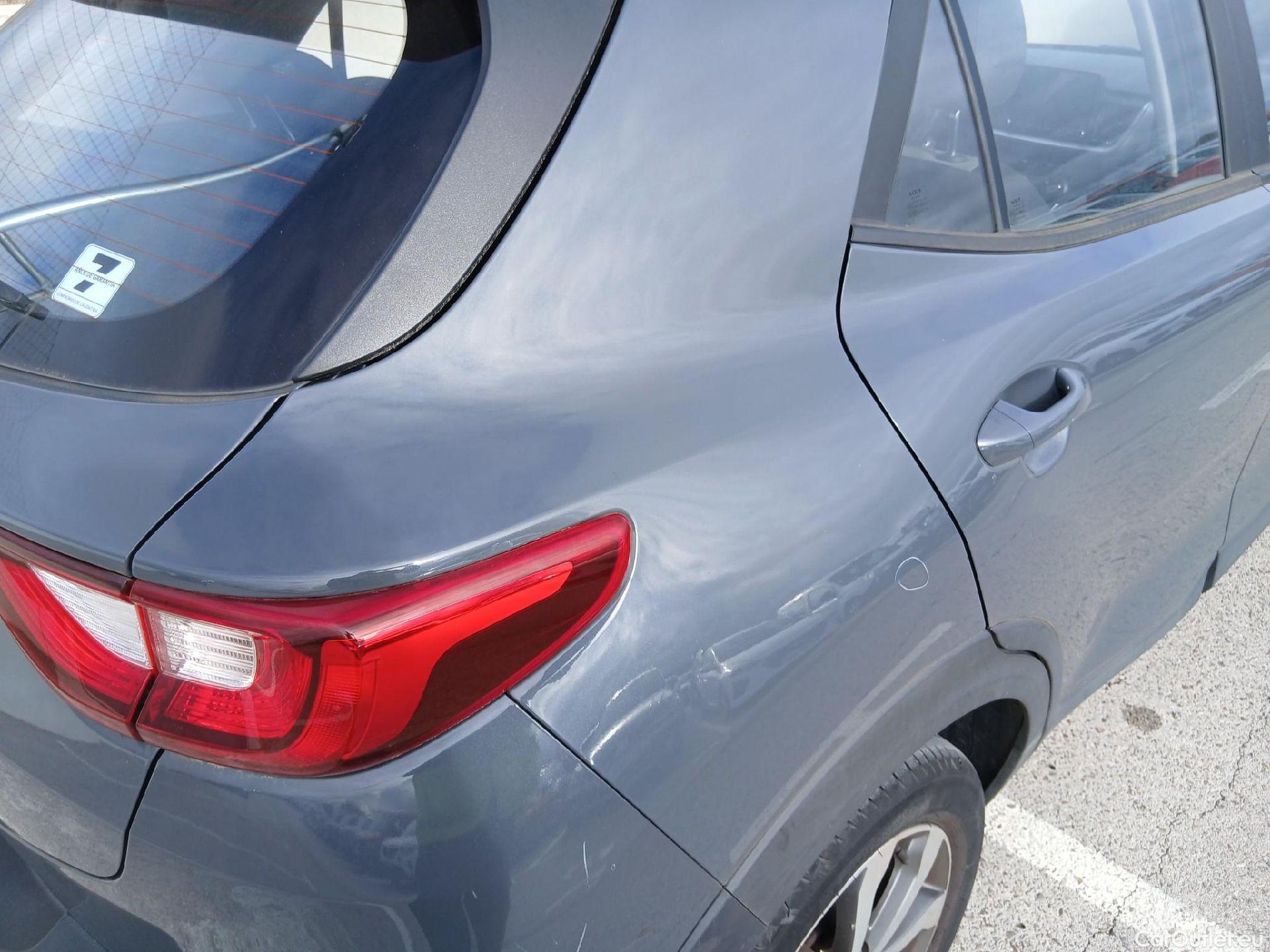  KIA  STONIC KIA  / 2017 / 5P / todoterreno 1.0 T-GDi 74kW (100CV) MHEV iMT Concept #31