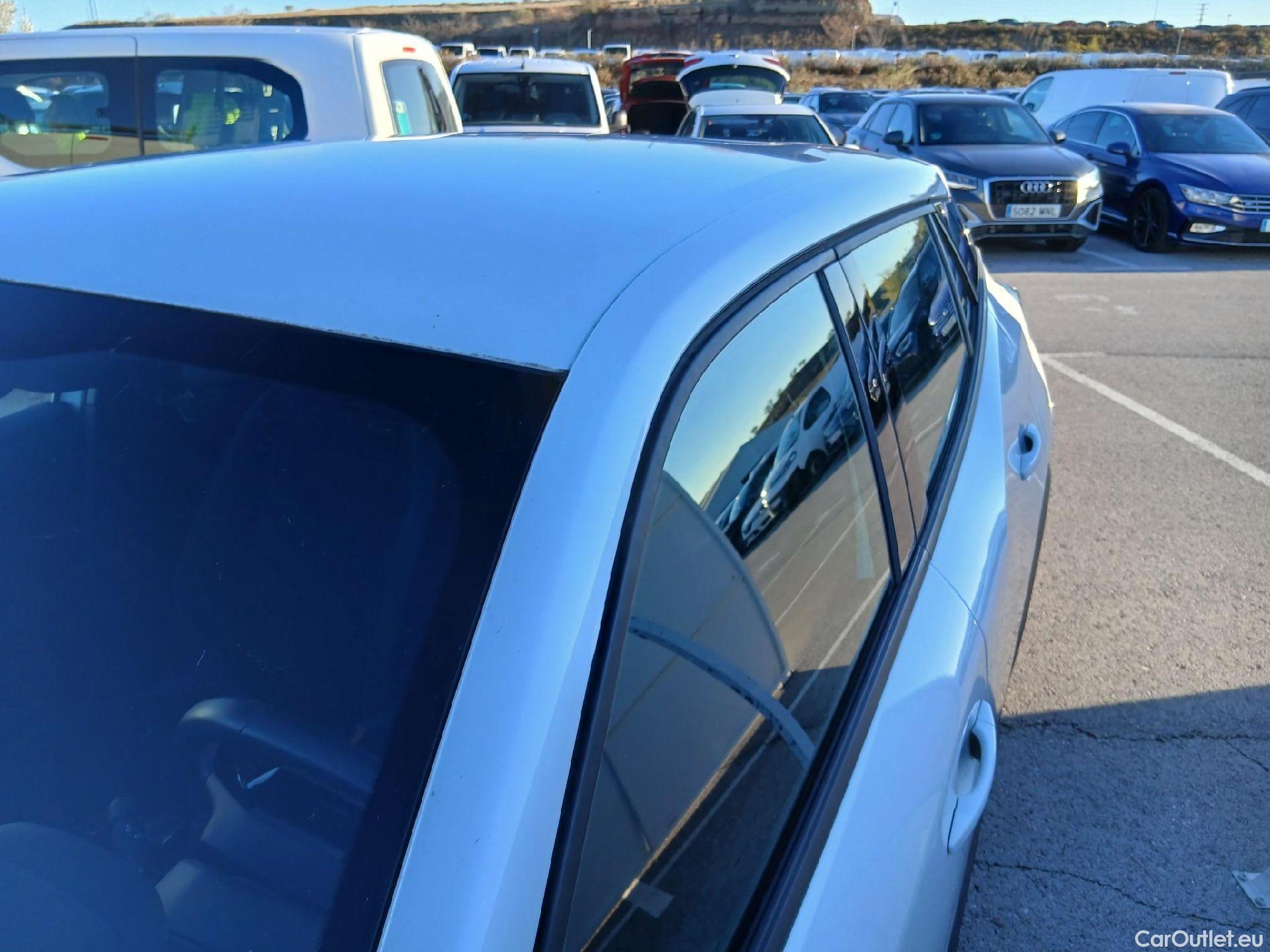  Peugeot  2008 PEUGEOT  / 2019 / 5P / todoterreno Active Pack Puretech 100 S&S BVM6 #6