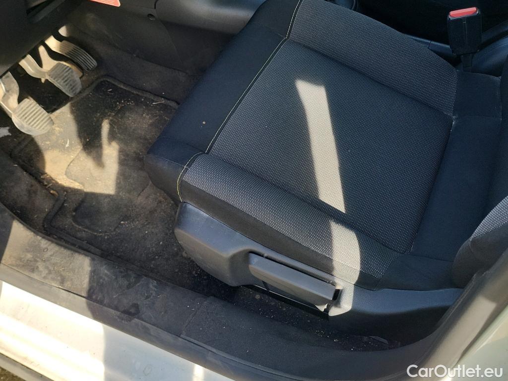  Citroen  C3  Live Pack 1.5 BlueHDi 100CV MT6 E6d #17