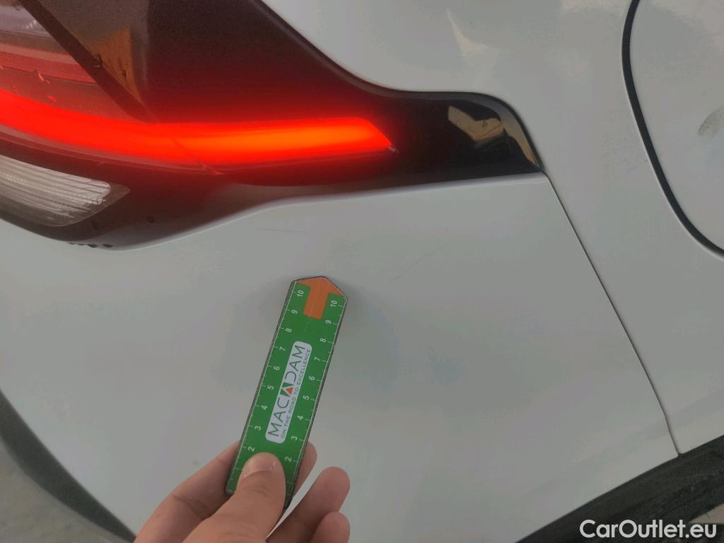  KIA  Sportage KIA  / 2022 / 5P / todoterreno 1.6 T-GDi PHEV 198kW (265CV) Tech 4X4 #33