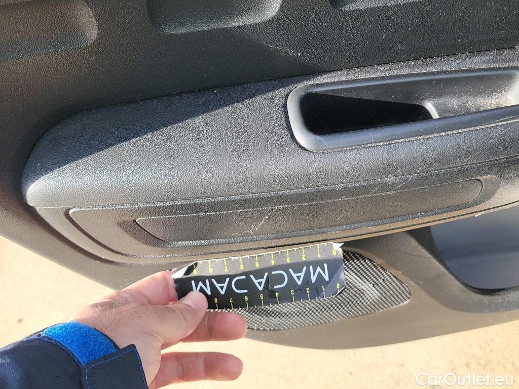  Citroen  C3  Live Pack 1.5 BlueHDi 100CV MT6 E6d #22