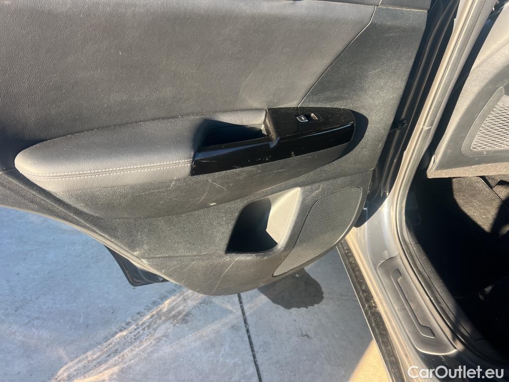  KIA  Sportage KIA  / 2018 / 5P / todoterreno 1.6 T-GDi GT Line Essential DCT 4x2 #26