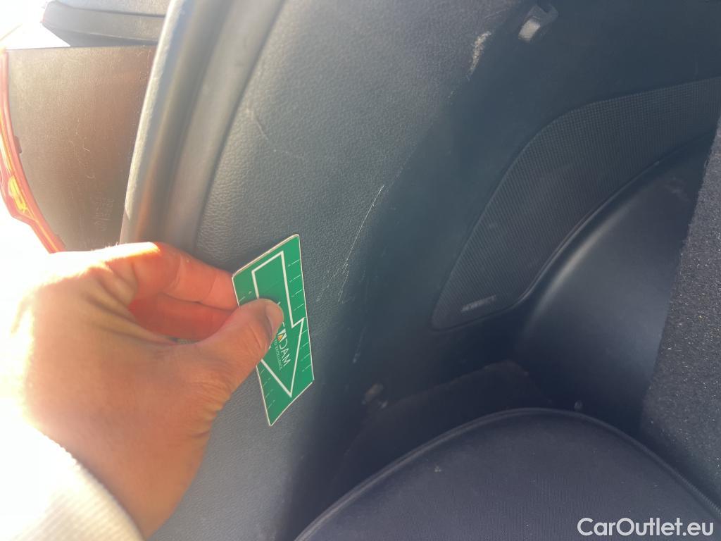  Hyundai  Santa Fe HYUNDAI  / 2021 / 5P / todoterreno 1.6 TGDi PHEV Tecno Auto 4x4 #8