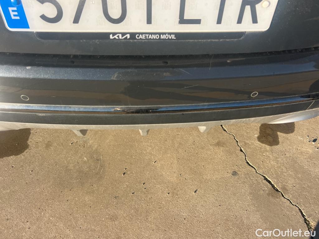  KIA  Sportage KIA  / 2018 / 5P / todoterreno 1.6 T-GDi GT Line Essential DCT 4x2 #35