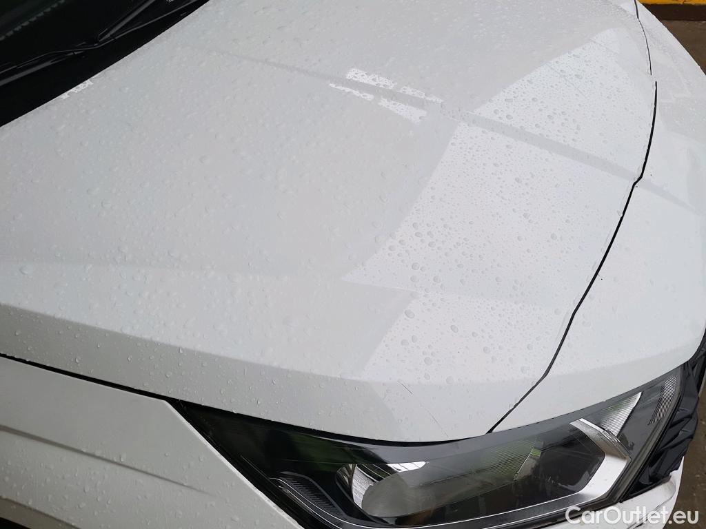  Hyundai  i20 HYUNDAI  / 2020 / 5P / berlina con portón 1.0 TGDI 74kW (100CV) 48V Essence #13