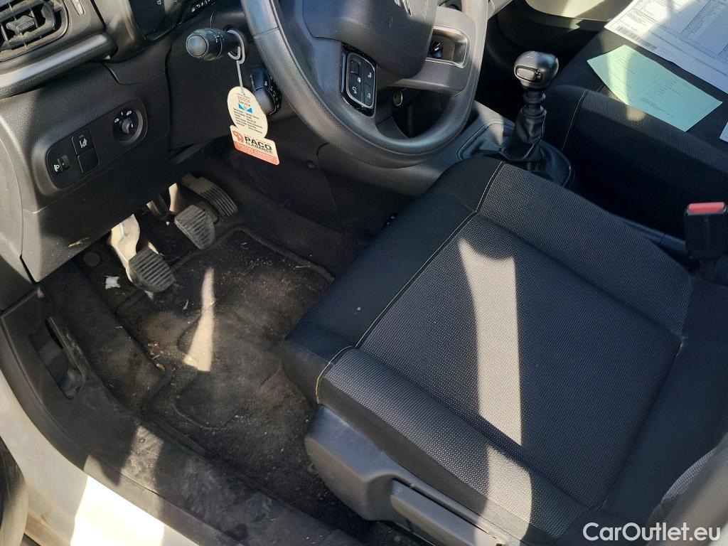  Citroen  C3  Live Pack 1.5 BlueHDi 100CV MT6 E6d #42