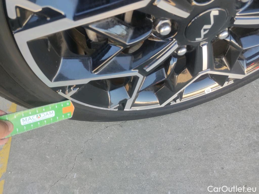  KIA  Cee'd KIA Ceed Tourer / 2021 / 5P / familiar Tourer 1.5 MHEV 118kW(160CV) GT Line DCT #6