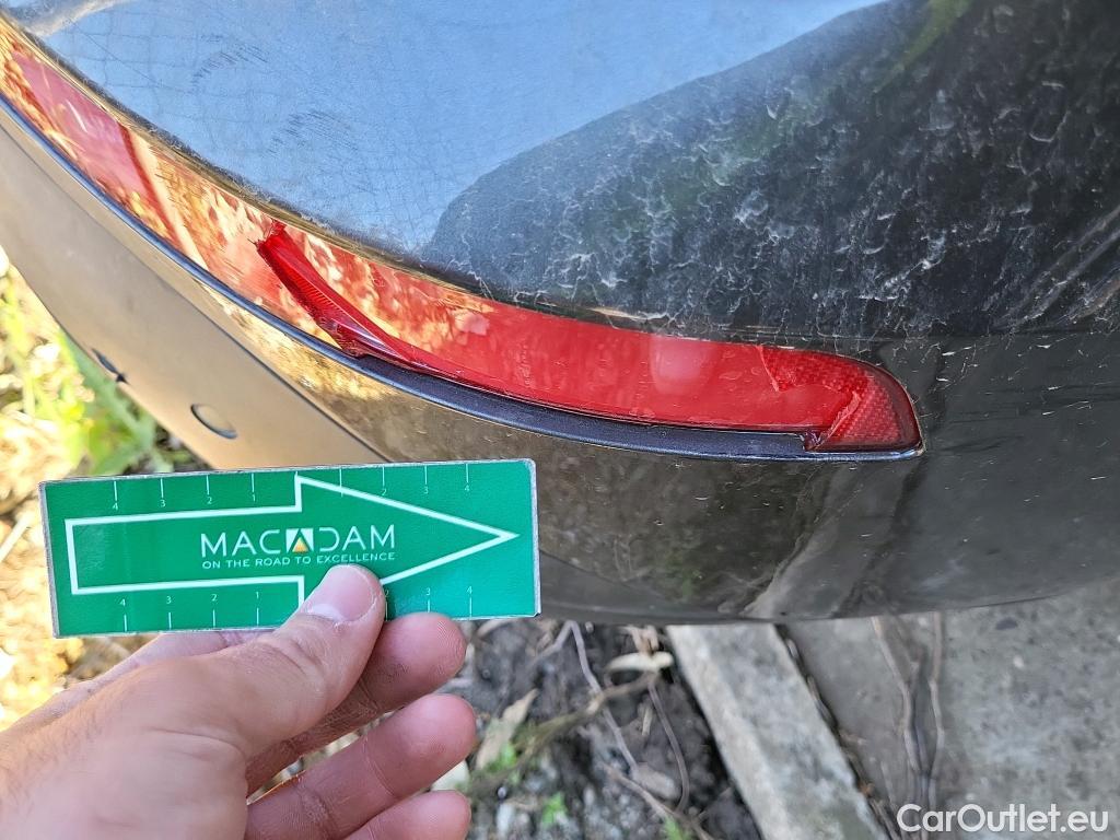  DS  DS7 DS DS 7 Crossback / 2017 / 5P / todoterreno BlueHDi DE 96kW (130CV) Auto. CHIC (AC) #2