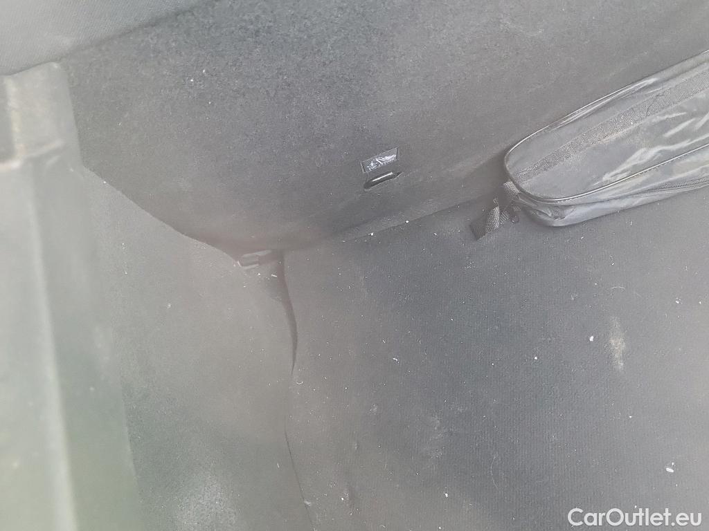  Citroen  C3  Live Pack 1.5 BlueHDi 100CV MT6 E6d #4