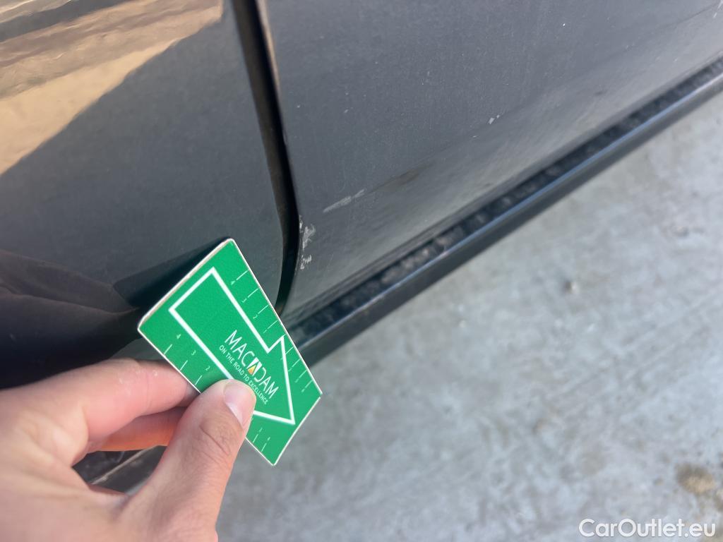  KIA  Sportage KIA  / 2018 / 5P / todoterreno 1.6 T-GDi GT Line Essential DCT 4x2 #4