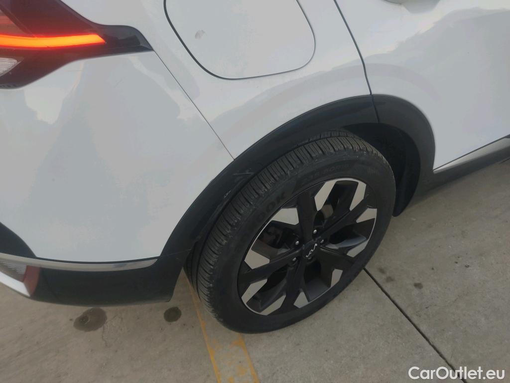  KIA  Sportage KIA  / 2022 / 5P / todoterreno 1.6 T-GDi PHEV 198kW (265CV) Tech 4X4 #22