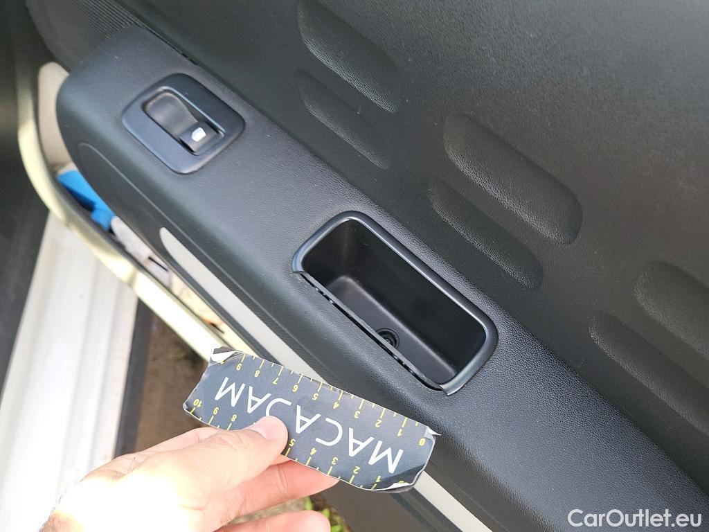  Citroen  C3  Live Pack 1.5 BlueHDi 100CV MT6 E6d #28