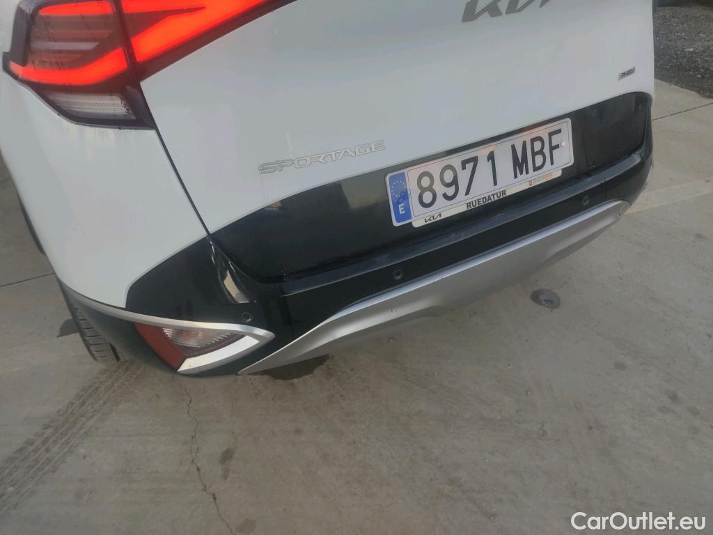  KIA  Sportage KIA  / 2022 / 5P / todoterreno 1.6 T-GDi PHEV 198kW (265CV) Tech 4X4 #36