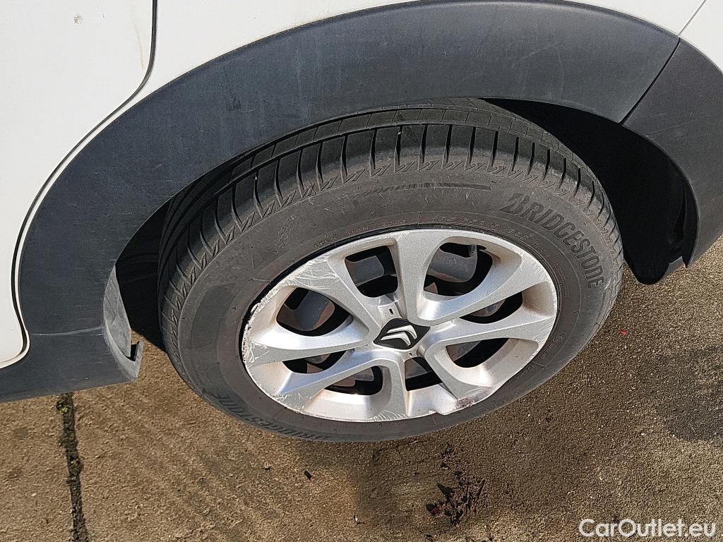  Citroen  C3  Live Pack 1.5 BlueHDi 100CV MT6 E6d #29