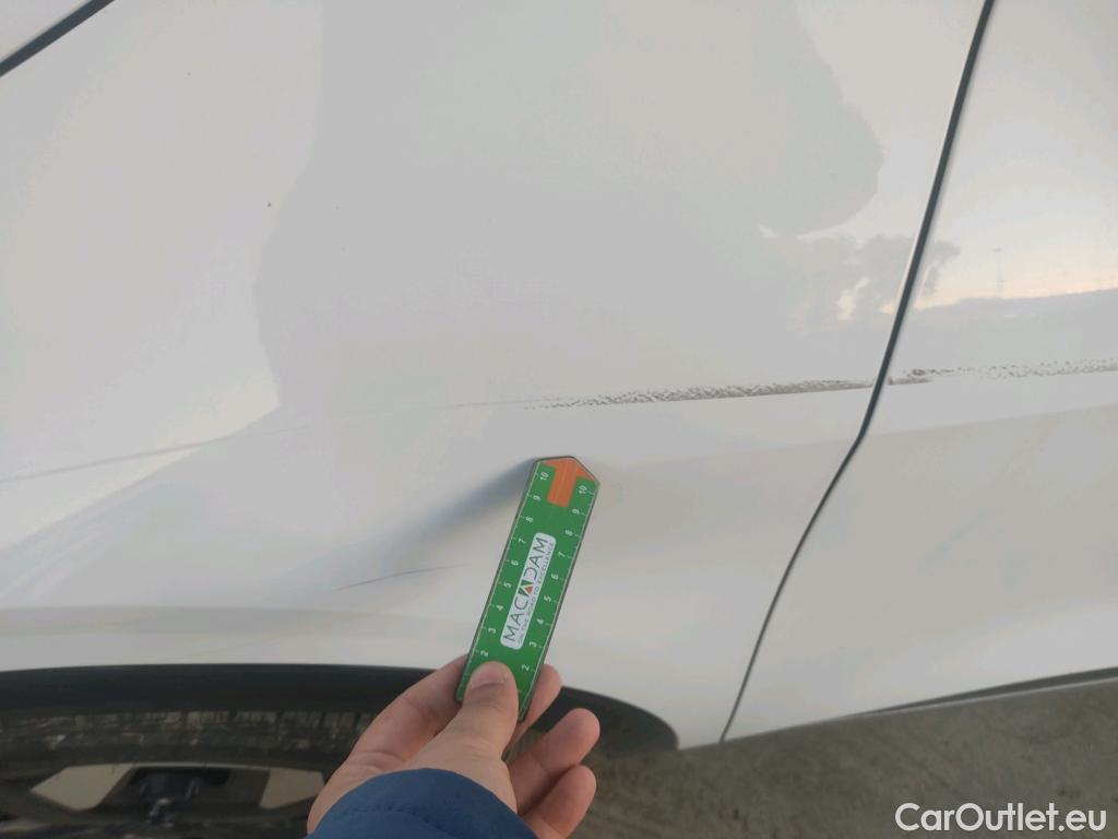  KIA  Sportage KIA  / 2022 / 5P / todoterreno 1.6 T-GDi PHEV 198kW (265CV) Tech 4X4 #27