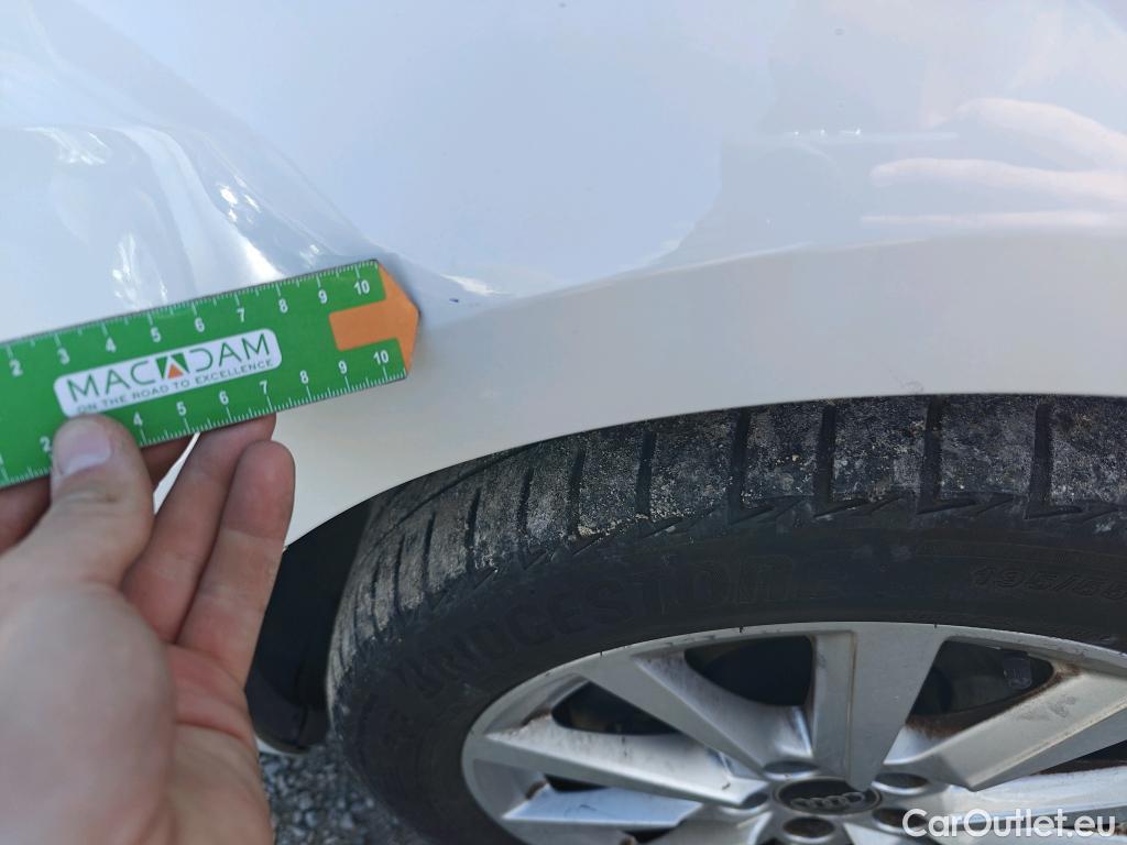  Audi  A1 Sportback AUDI A1 / 2018 / 5P / berlina con portón Sportback Advanced 30 TFSI 81kW (110CV) #19