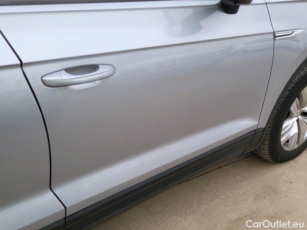  Volkswagen  Touareg VOLKSWAGEN  / 2018 / 5P / todoterreno Pure 3.0 TDI 170kW (231CV) Tip 4Motion #19