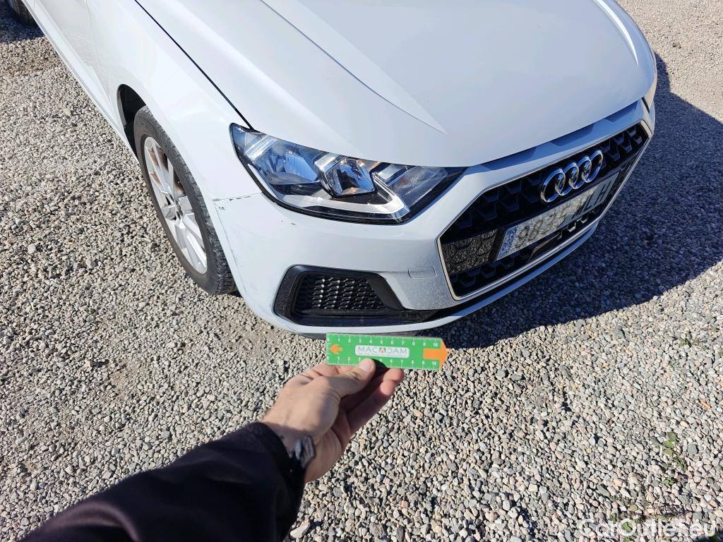  Audi  A1 Sportback AUDI A1 / 2018 / 5P / berlina con portón Sportback Advanced 30 TFSI 81kW (110CV) #8