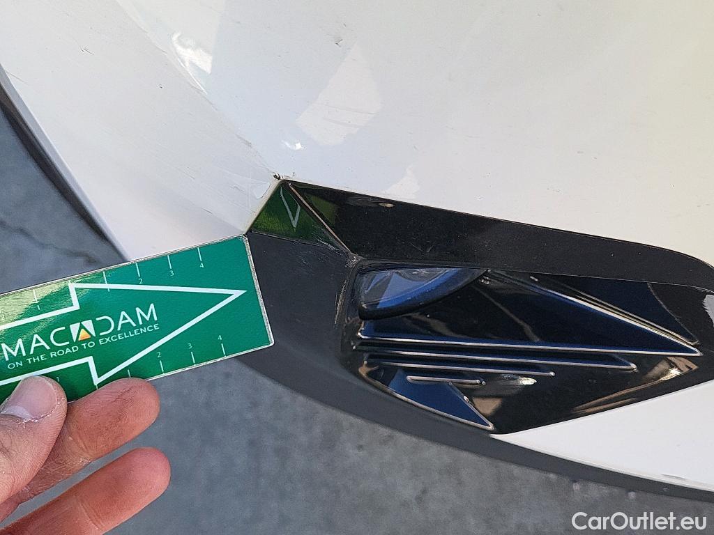  Peugeot  2008 PEUGEOT  / 2019 / 5P / todoterreno Allure Pack BlueHDI 81kW (110CV) (AC) #16