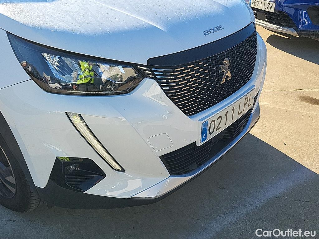  Peugeot  2008 PEUGEOT  / 2019 / 5P / todoterreno Allure Pack BlueHDI 81kW (110CV) (AC) #3