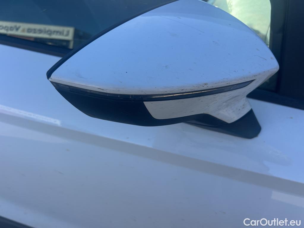  Seat  Arona SEAT  / 2017 / 5P / todoterreno 1.0 TSI 85kW (115Cv) Style Edition Eco (CX) #16