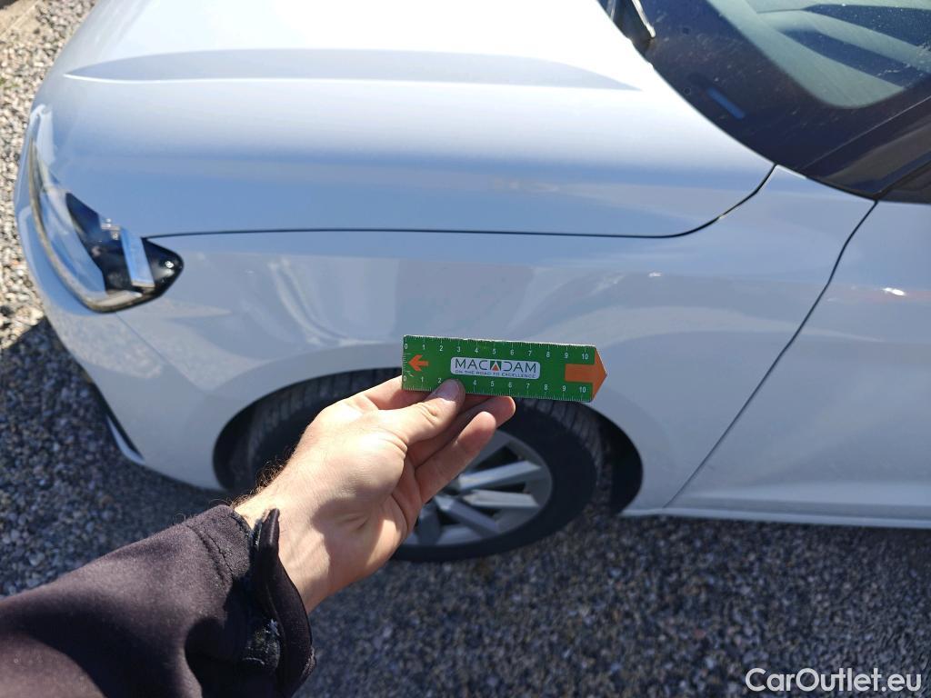  Audi  A1 Sportback AUDI A1 / 2018 / 5P / berlina con portón Sportback Advanced 30 TFSI 81kW (110CV) #17