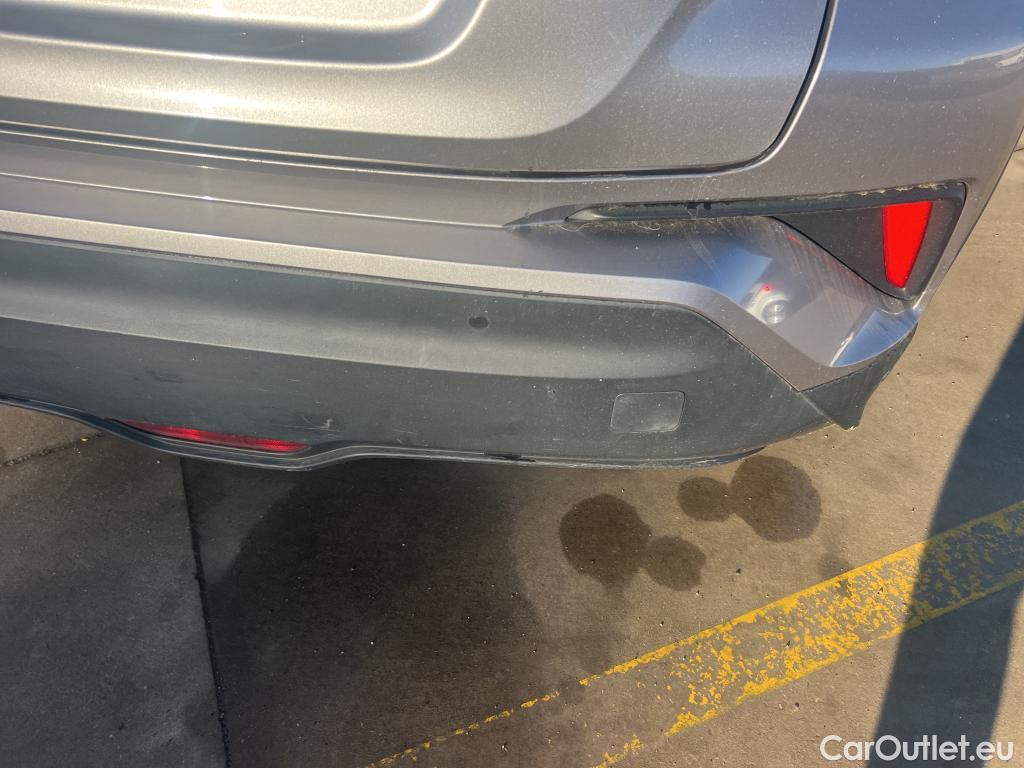  Toyota  C-HR TOYOTA  / 2016 / 5P / todoterreno 1.8 125H Advance (CX) #9