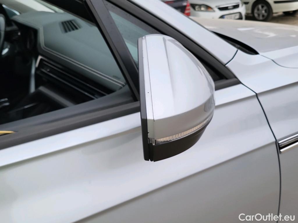  Volkswagen  Touareg VOLKSWAGEN  / 2018 / 5P / todoterreno Pure 3.0 TDI 170kW (231CV) Tip 4Motion #21