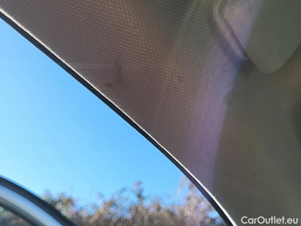  Peugeot  2008 PEUGEOT  / 2019 / 5P / todoterreno Allure Pack BlueHDI 81kW (110CV) (AC) #1