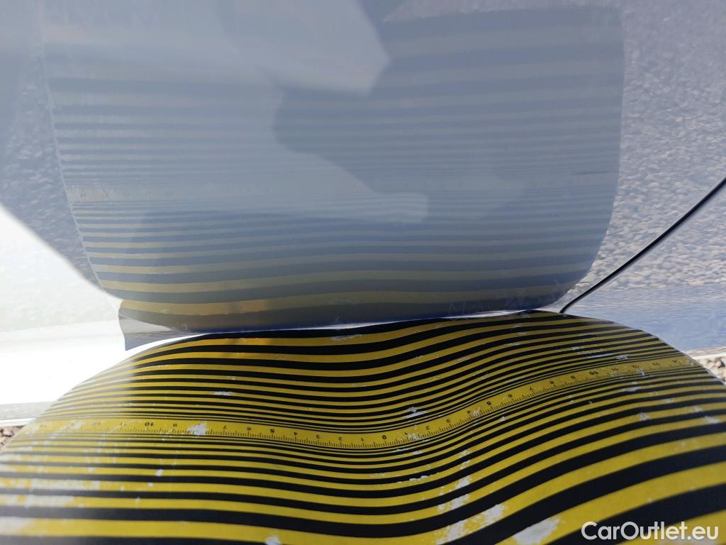  Audi  A1 Sportback AUDI A1 / 2018 / 5P / berlina con portón Sportback Advanced 30 TFSI 81kW (110CV) #32