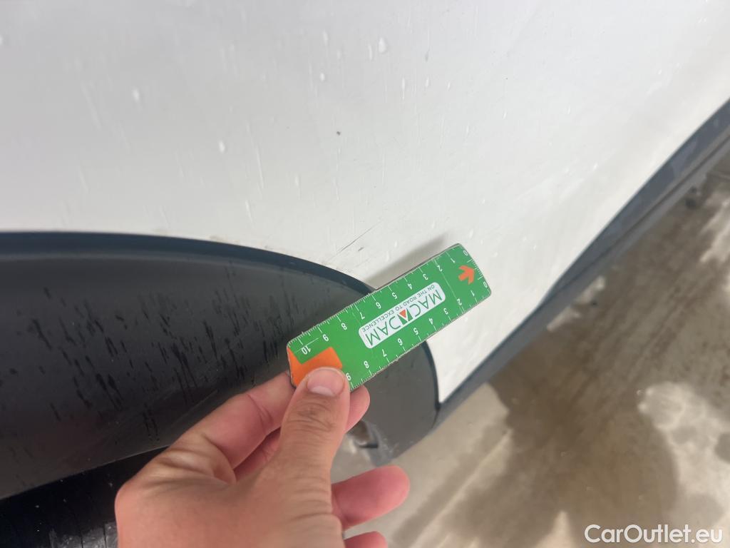  Peugeot  2008 PEUGEOT  / 2019 / 5P / todoterreno Active Pack Puretech 100 S&S BVM6 #14