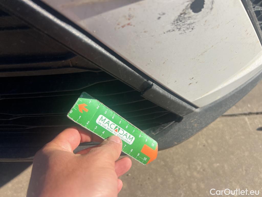  Seat  Arona SEAT  / 2017 / 5P / todoterreno 1.0 TSI 85kW (115Cv) Style Edition Eco (CX) #4