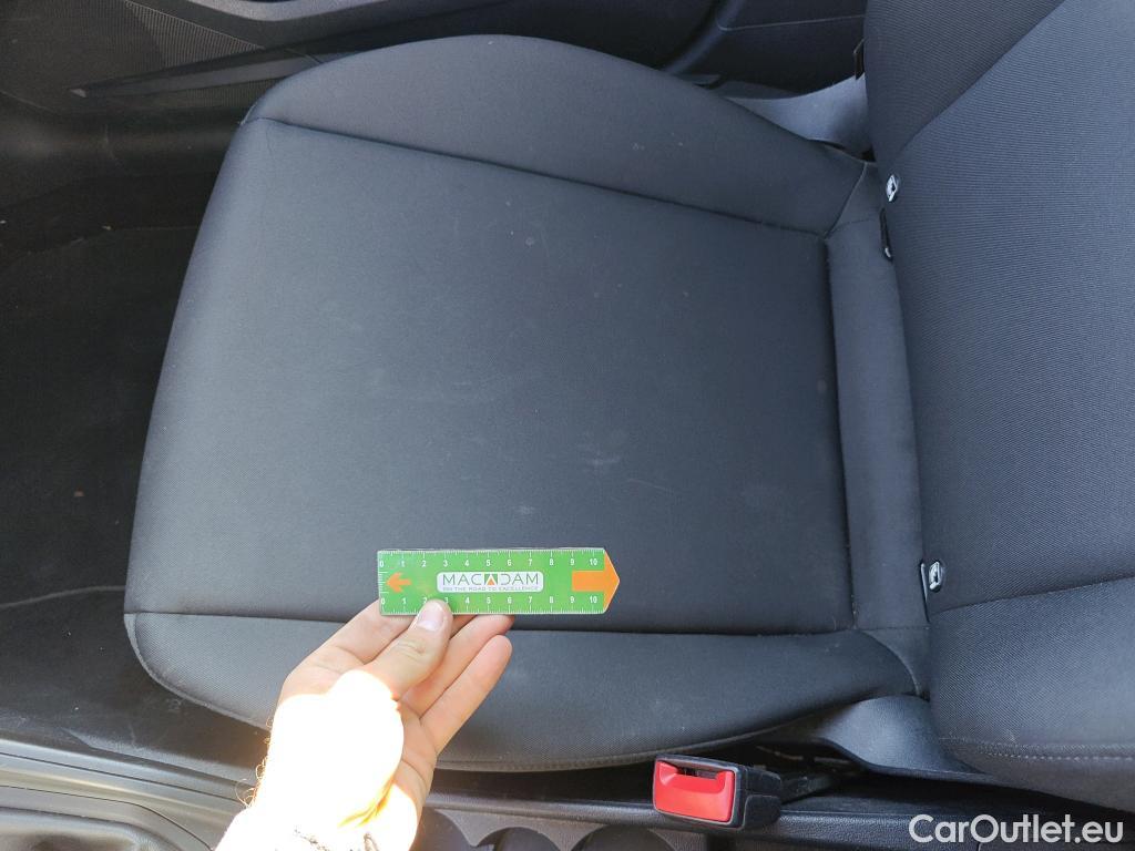  Audi  A1 Sportback AUDI A1 / 2018 / 5P / berlina con portón Sportback Advanced 30 TFSI 81kW (110CV) #15