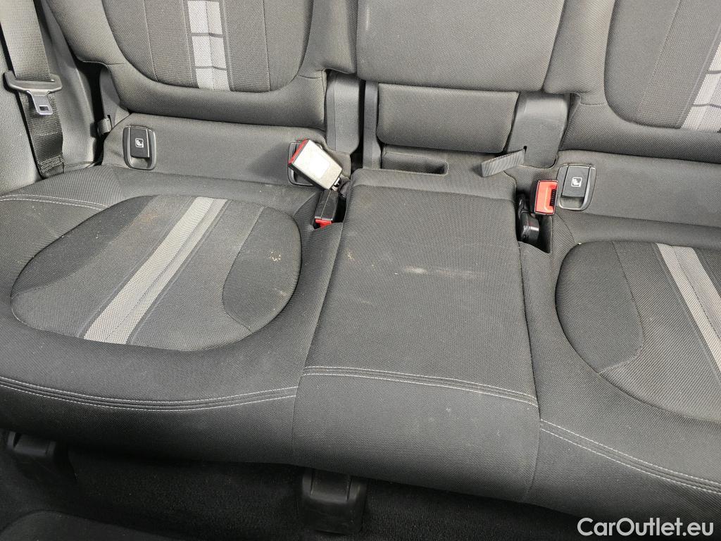  Bmw  X1 BMW  / 2019 / 5P / todoterreno sDrive16d Business #27