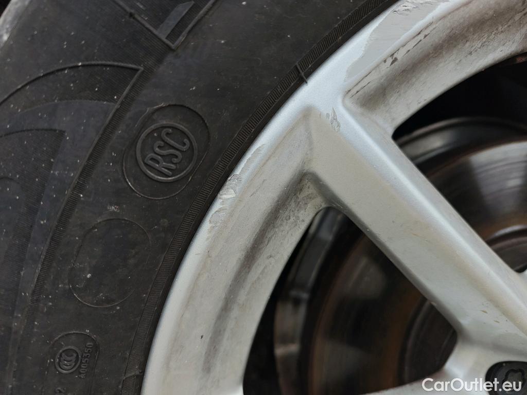  Bmw  X1 BMW  / 2019 / 5P / todoterreno sDrive16d Business #11