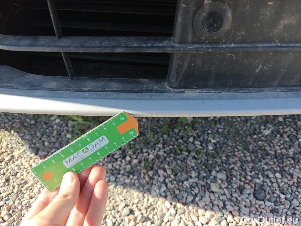  Ford  Kuga FORD  / 2019 / 5P / todoterreno Titanium 2.5 Duratec FHEV 140kW Auto #26